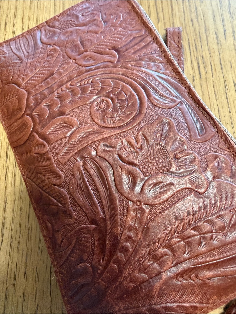 American Leather Co Nashville Charger Wristlet Brandy Tooled Leather ALC2043 - Picture 13 of 15